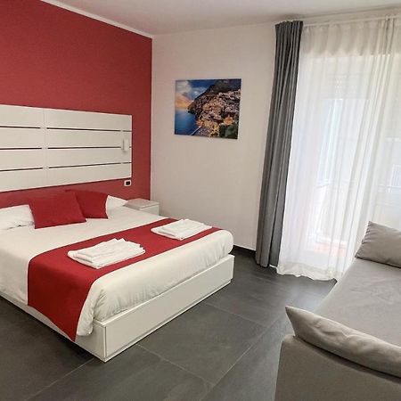 Soave Rooms Napoli Eksteriør bilde