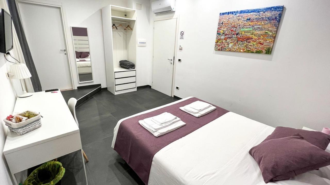 Soave Rooms Napoli Eksteriør bilde